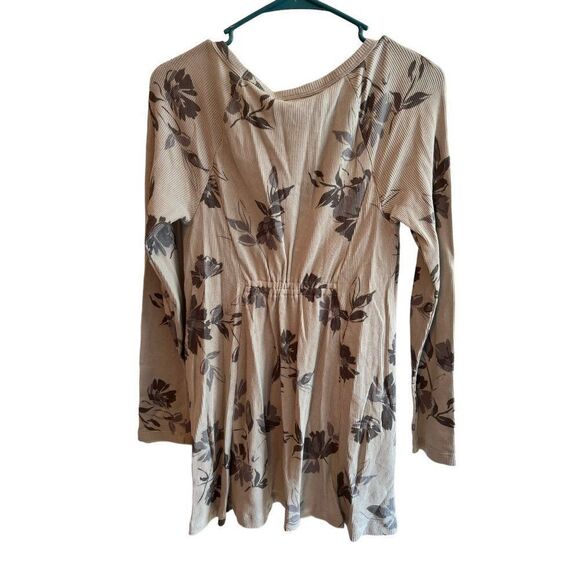 Isabel Maternity By Ingrid & Isabel Long Sleeve Top Blouse Size Small NWT - Picture 4 of 5